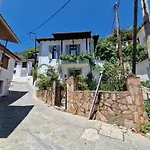 Traditional House In Panagia Village 別荘
