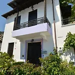 Traditional House In Panagia Village 別荘 *