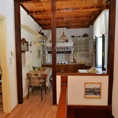 Traditional House In Panagia Village Σπίτι διακοπών Παναγία