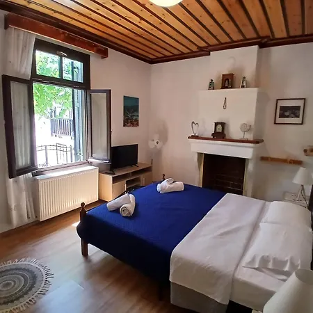 Gk Traditional Case de vacanță